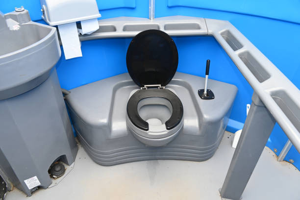 Best High-end porta potty rental  in Country Clu, CA