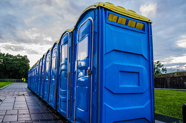 Best Portable bathroom rental  in Country Clu, CA